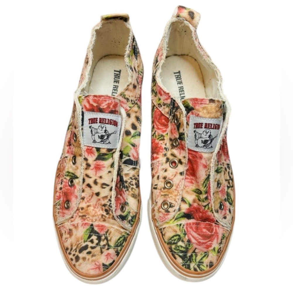 True Religion Sneakers Pink Floral Size 11 /41 - Picture 2 of 7